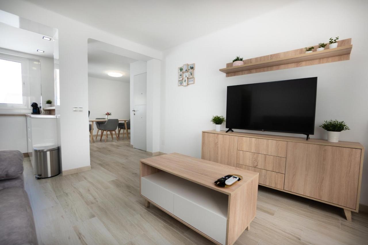 Apartamento San Juan 内尔哈 外观 照片